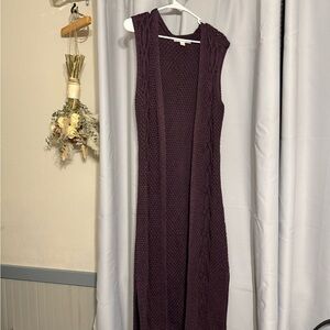Boston Proper Sleeveless Knit Long Vest in Deep Purple